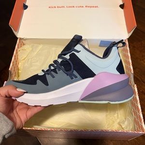 Brand new fabletics shoes